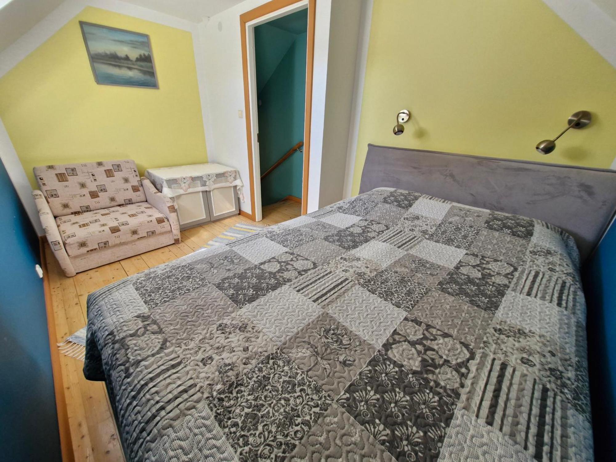Piibelehe Guest Accommodation Kuressaare Eksteriør bilde