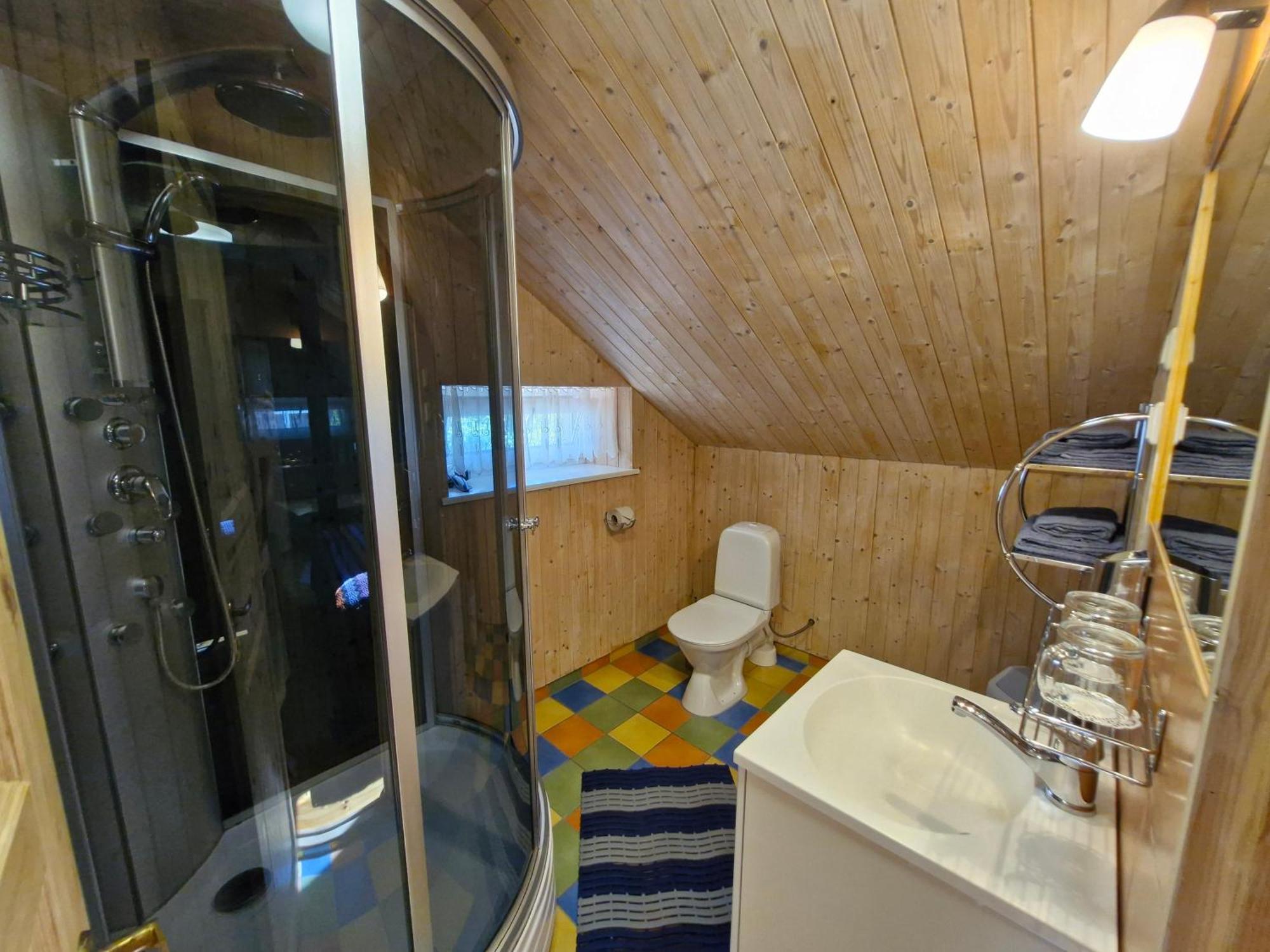 Piibelehe Guest Accommodation Kuressaare Eksteriør bilde
